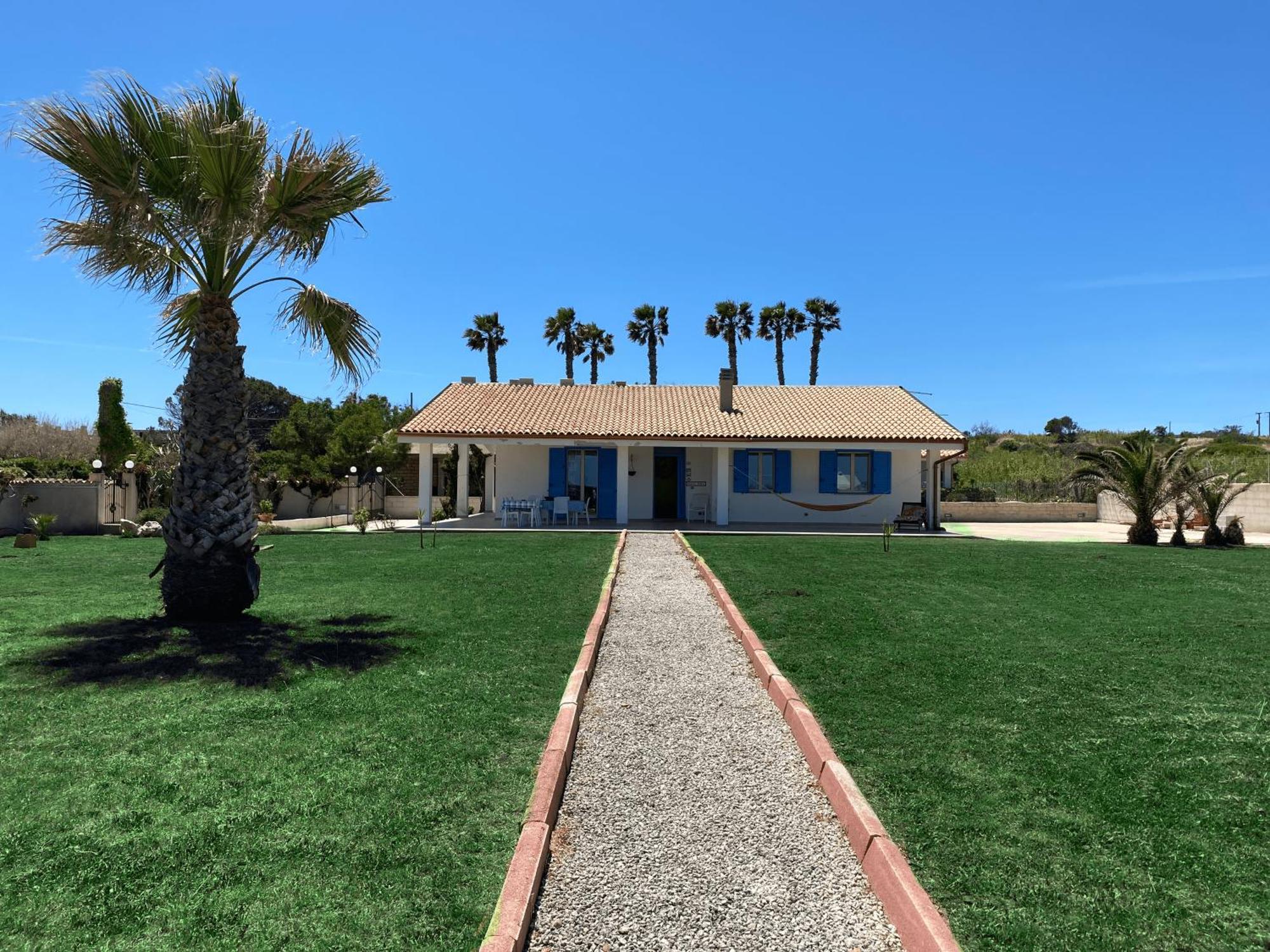 Villa Soleado, Marzamemi - Sea Front Villa Reitani Exteriör bild