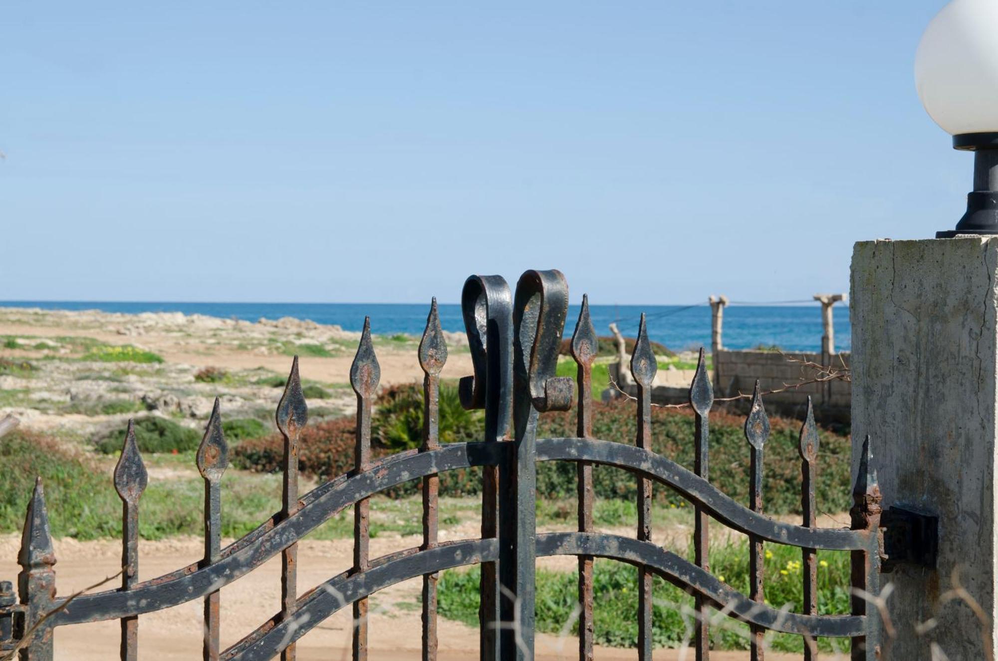 Villa Soleado, Marzamemi - Sea Front Villa Reitani Exteriör bild